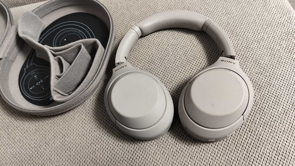 Casti Bluetooth Over-Ear SONY WH-1000XM4  NFC  Noise Cancelling