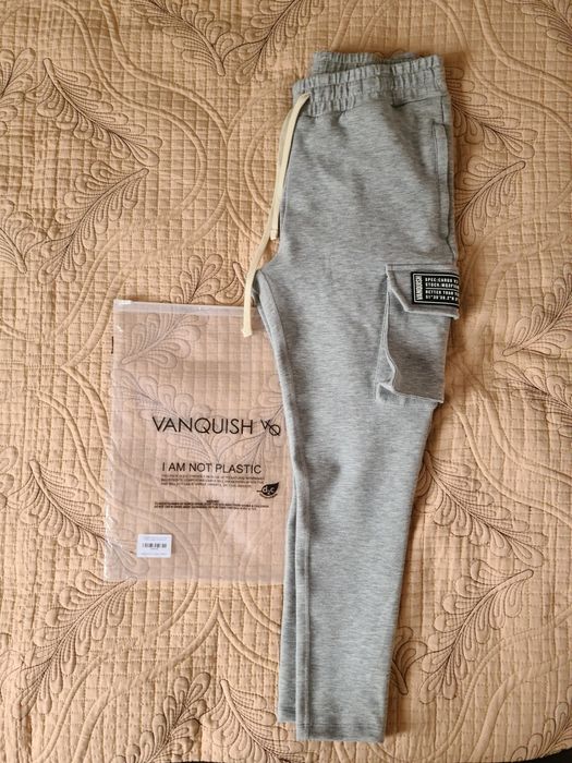 Pantaloni trening cargo