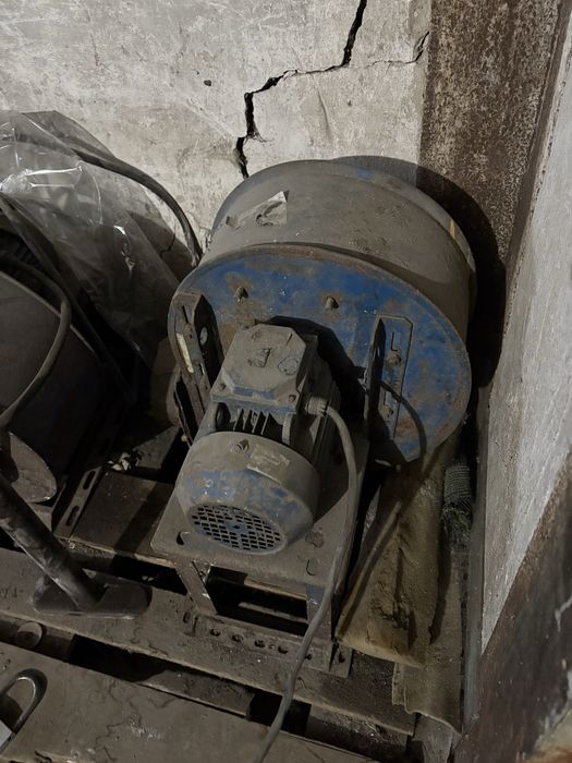 Моторы 380в 2 штуки