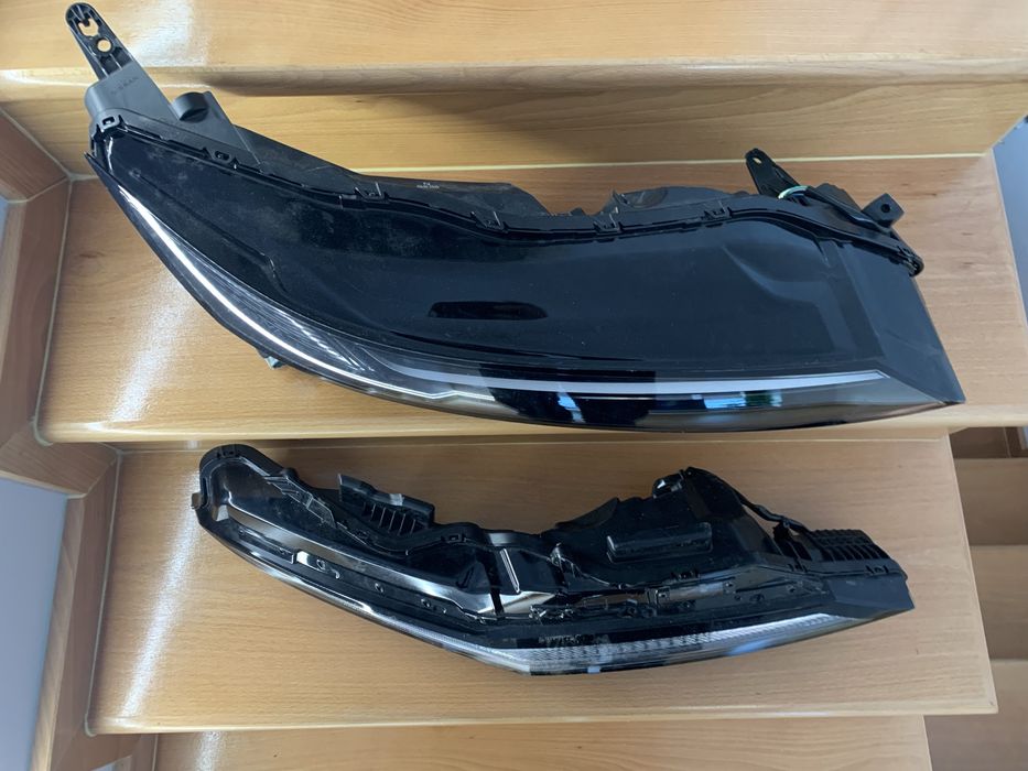 Far dreapta Nissan Ariya full led 2025