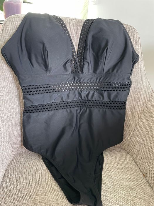 Дамски бански L размер