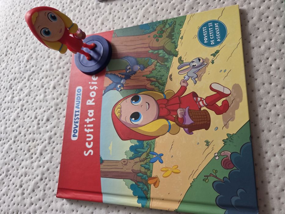 Carte+figurina Scufita Rosie