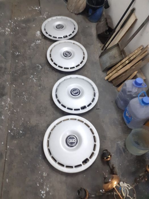 Колпаки на ауди 80 В4,100.