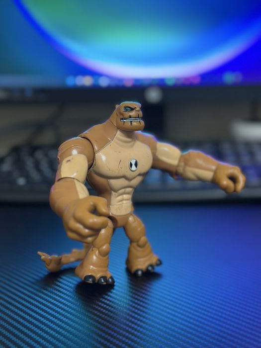 Фигурки Бен-тен Ben ten