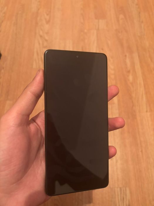 Продам xiaomi redmi not 13