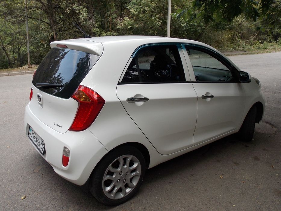 Kia Pikanto 2014 г.в. 1.2. объем.