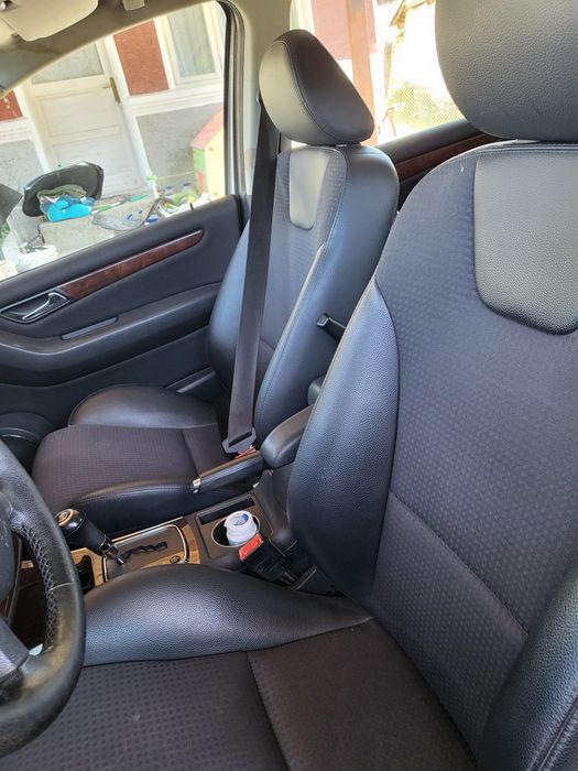 Vând Mercedes-Benz B 200 CDI – Automat | Trapă | Scaune Încălzite | Revizii la zi