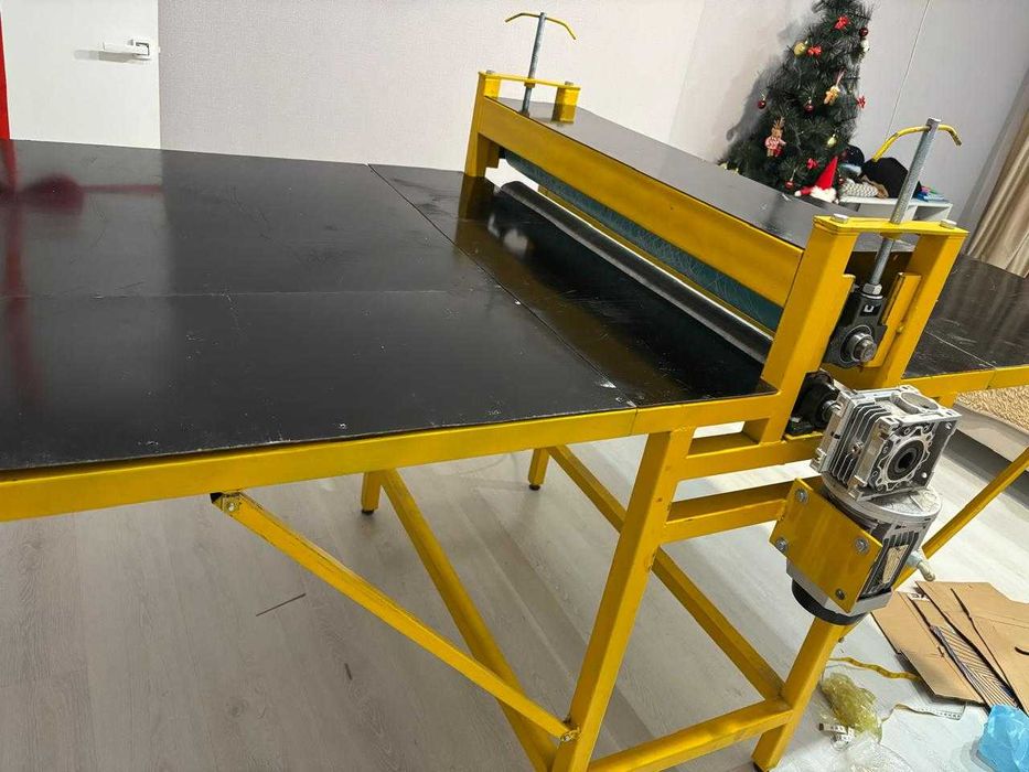 продам валковый пресс 990мм