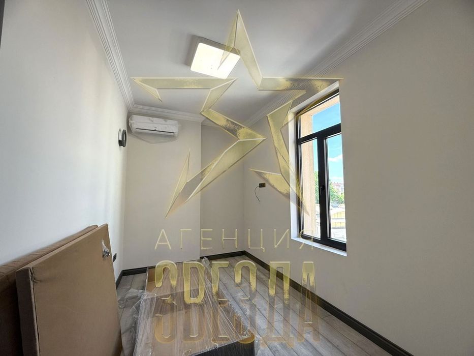 Продава се Тристаен апартамент в Пловдив, Център - 100 кв.м за 3000 €/кв.м - Снимка #5