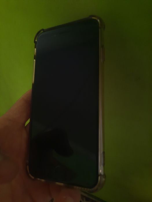 iPhone 6S.                                     ...