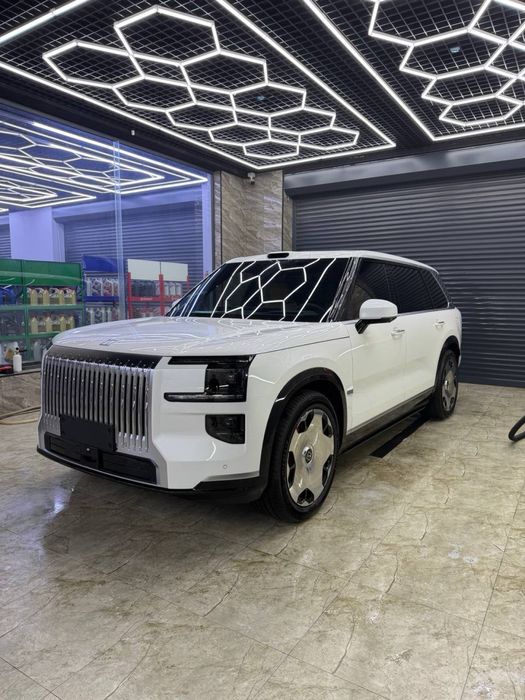 Zeekr 9x Ultra dop.op.