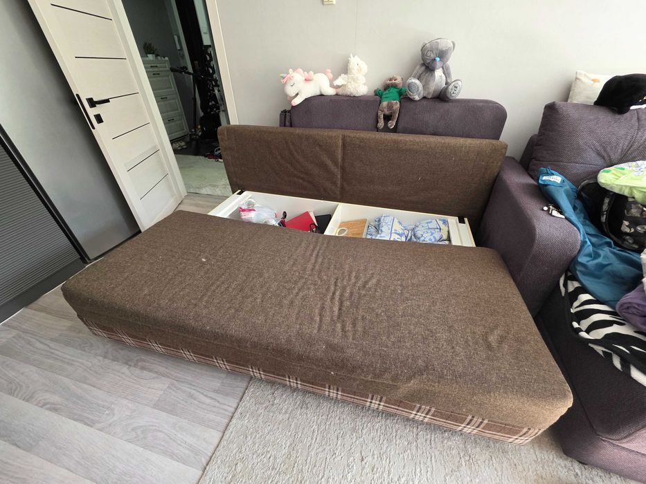 Продам диван тахта для гостиной