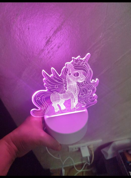 Lampă veghe unicorn