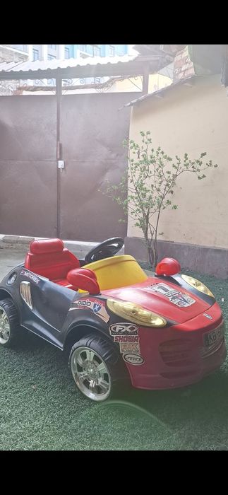 moshina detskiy holati orta matori otirib qogan