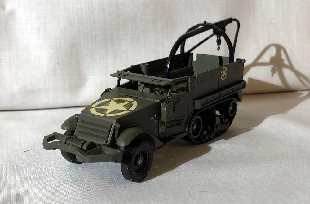 Macheta militara M3 Half Track USA WW2 Solido metal 1 43