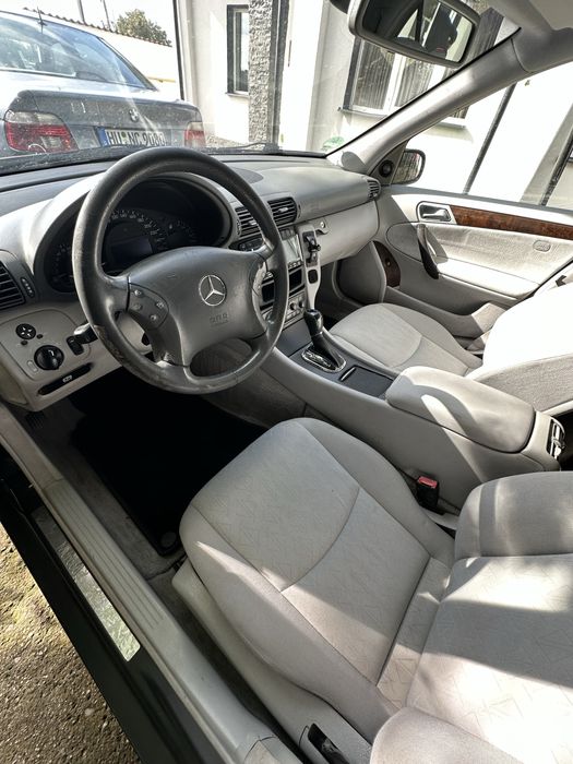 Mercedes Benz C Class C200 Trapa / Car Play