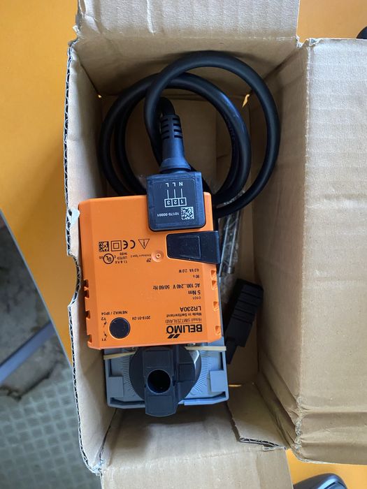 Servomotor rotativ Belimo LR230A