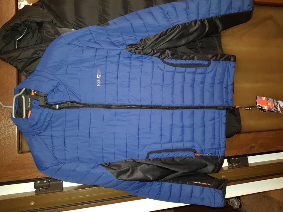 Vand geaca iarna si geaca primavara/toamna