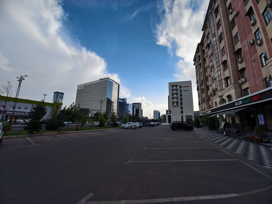 Продается 257 м² Нежилое Вдоль Дороги | ул. Махтумкули, напротив Makro