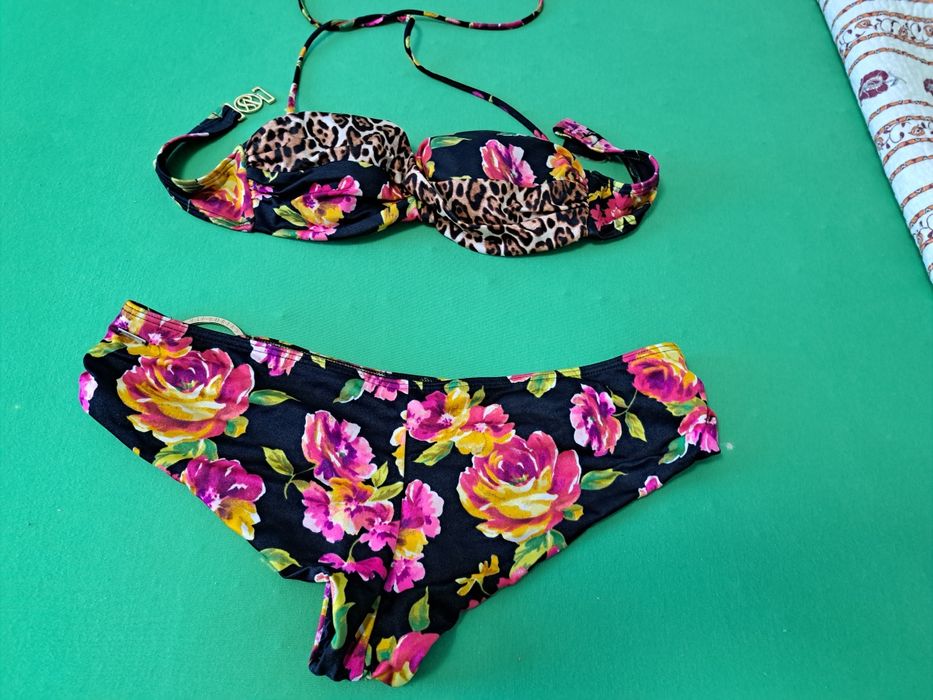 Costum de baie Victoria Secret