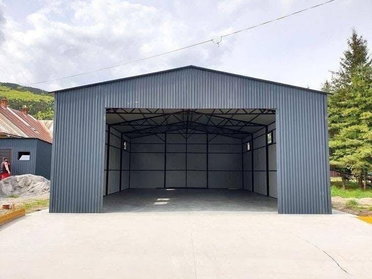 Executam hale metalice