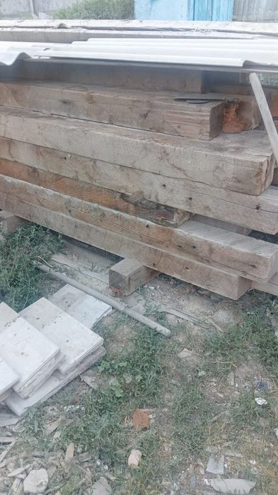Брусь деревянные в хорошем  состоянии