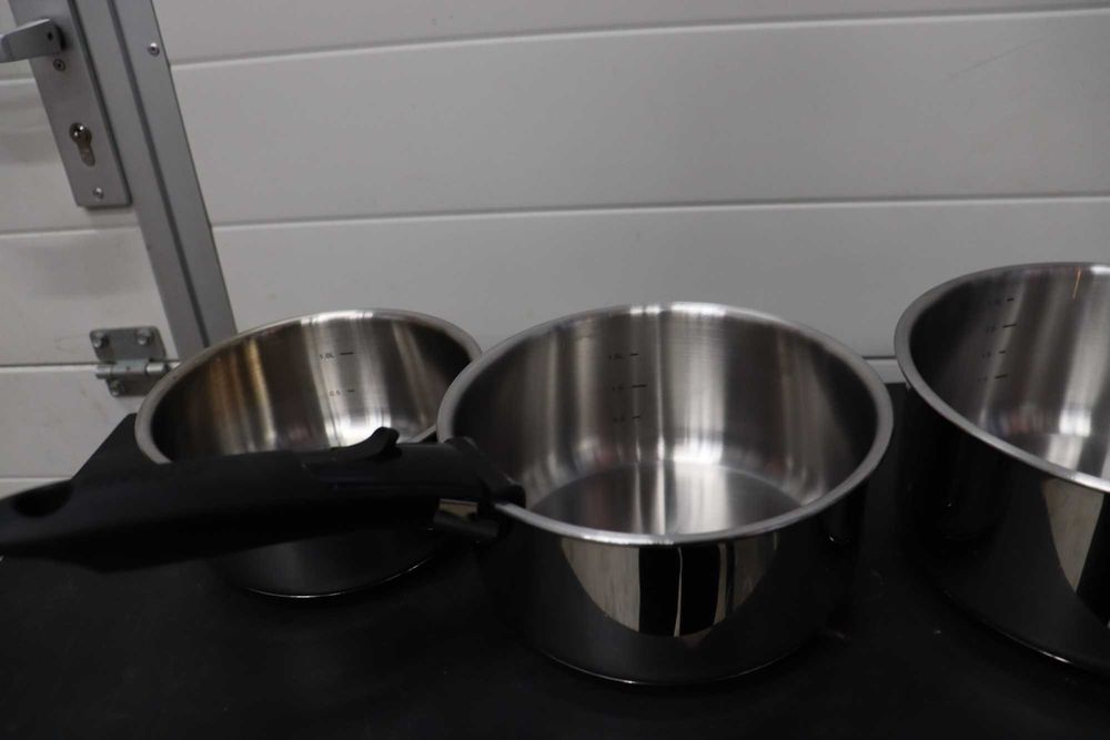 SITRAM-713511 Комплект 3 тенджери 16,18,20см, неръждаеми, подв. дръжка