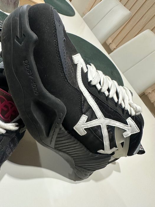 Маратонки off-white