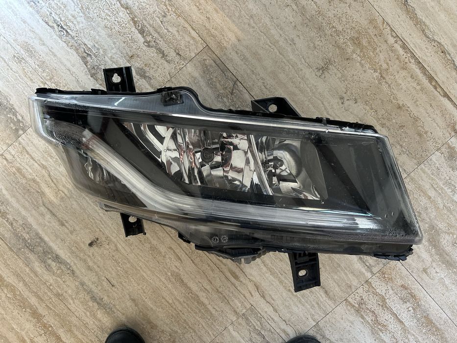 Far dreapta Iveco Stralis Sway