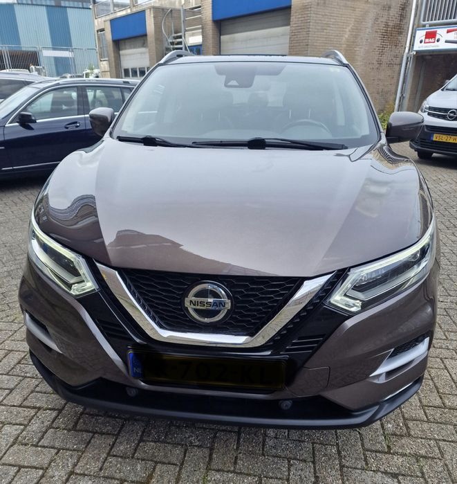 Nissan Qashqai Tehna-2021-1.3 DIG-Benzina