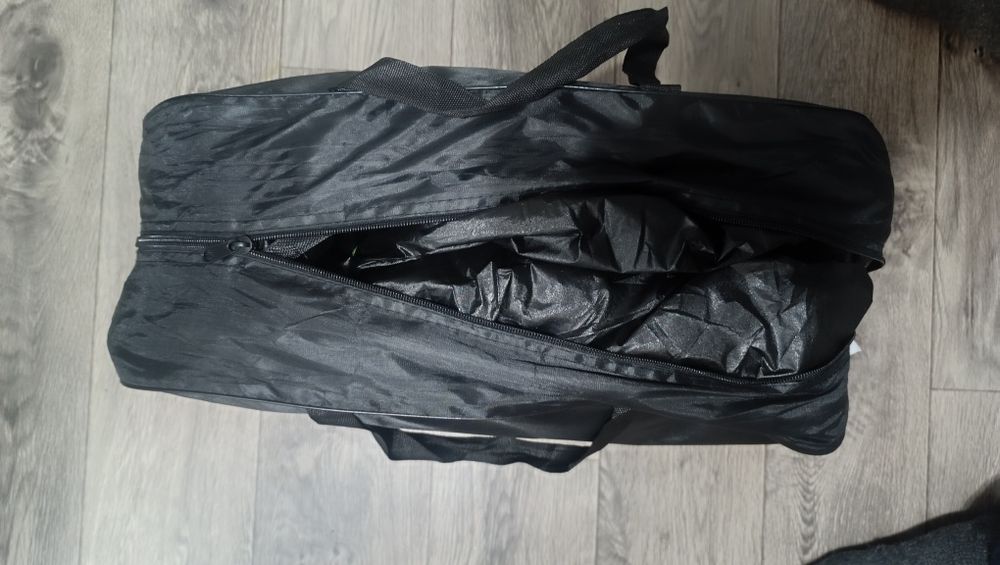 Продам тент на машину