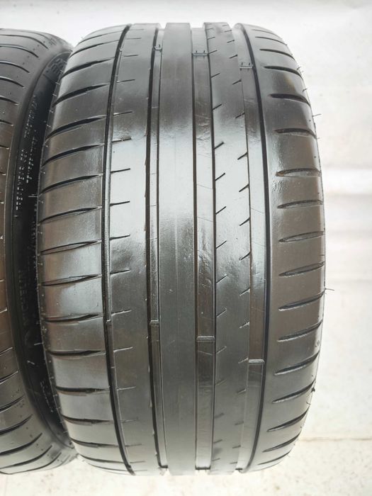 Anvelope 245/40/17 vara an 2020 MICHELIN Pilot Sport 4