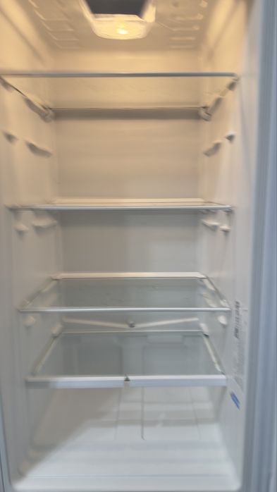 Indesit холодильник