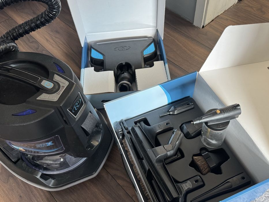 Rainbow под наем за пране на дивани и килими