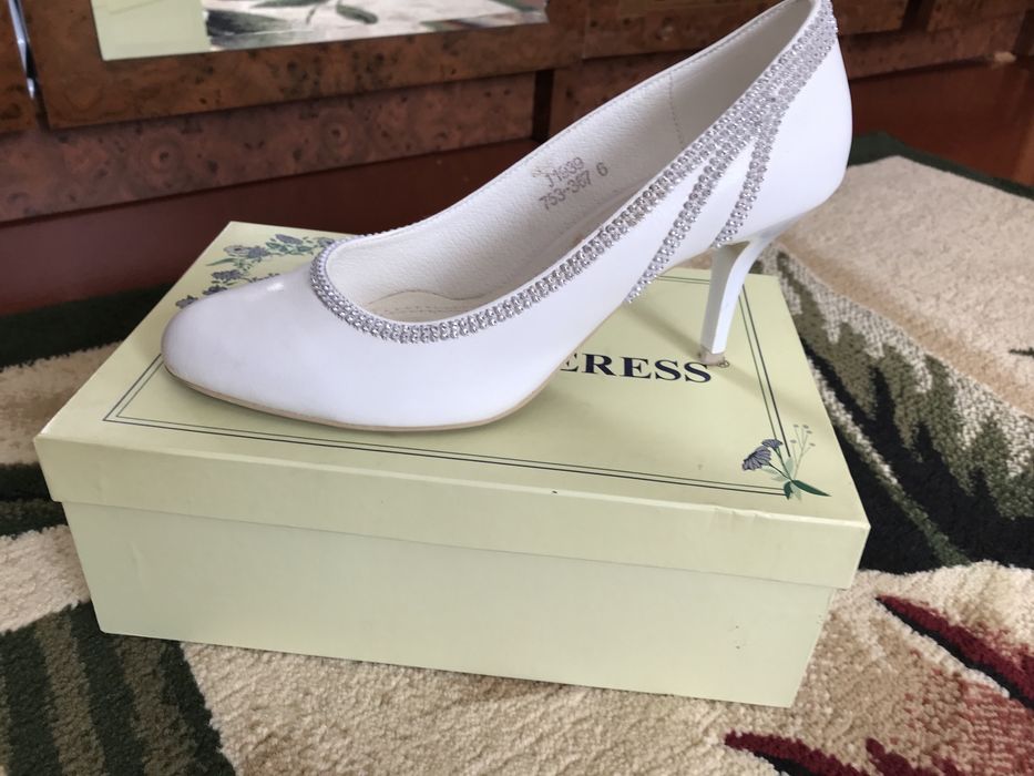 женские обуви