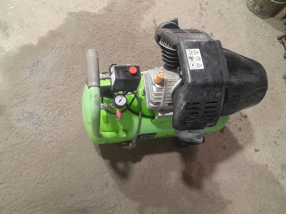 Компрессор воздушный. 50л