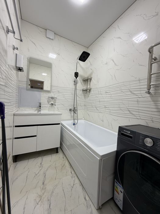 Продам  3 ком  Ц-2  Алайский ринок