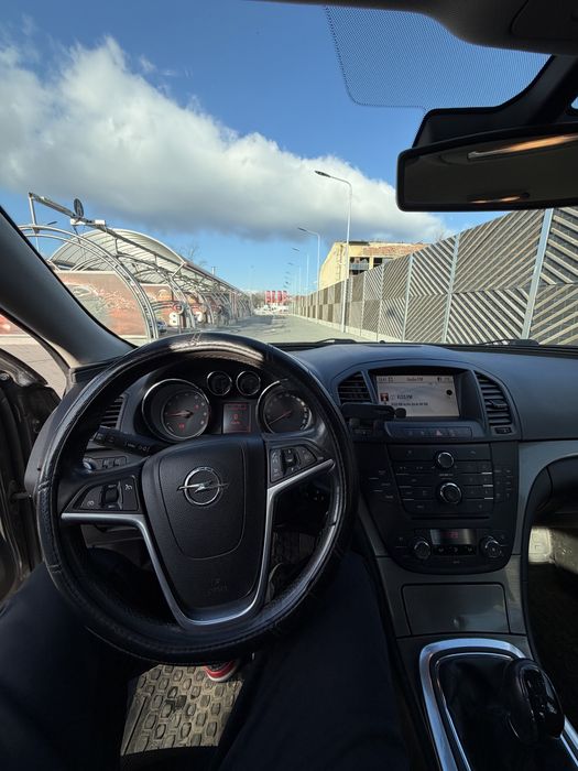 Opel Insignia 1.8 Edition
