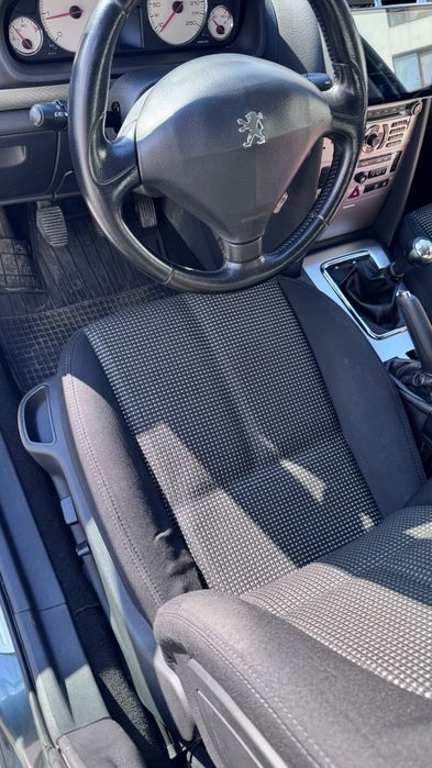 Peugeot 407 1.6 hdi an 2008