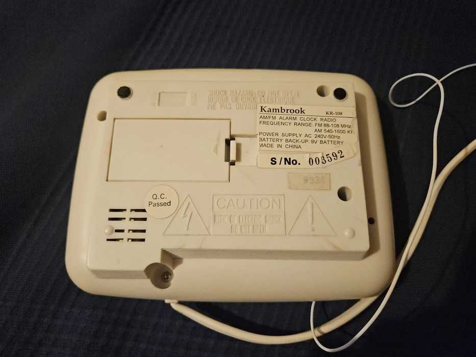 Radio cu alarma vintage - Kambrook