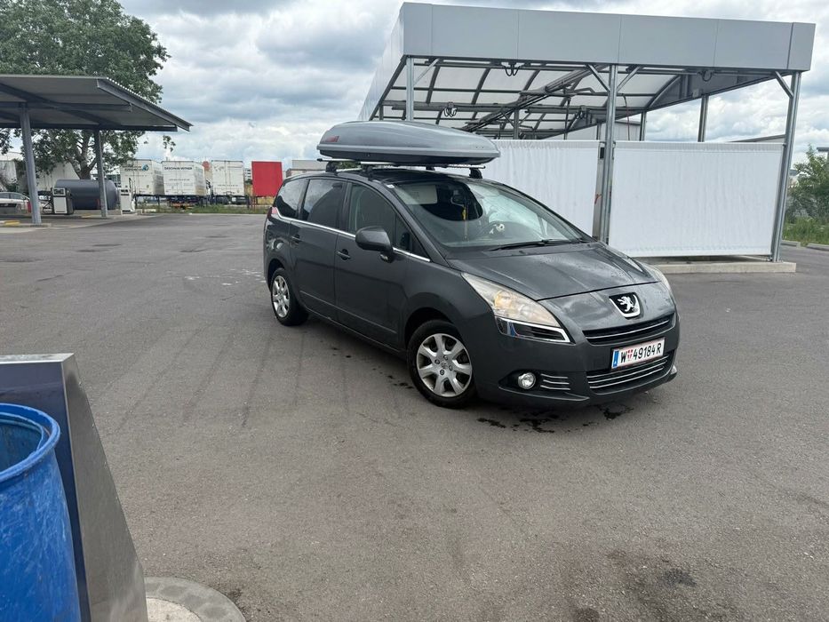 PEUGEOT 5008 2010 — imagine 3