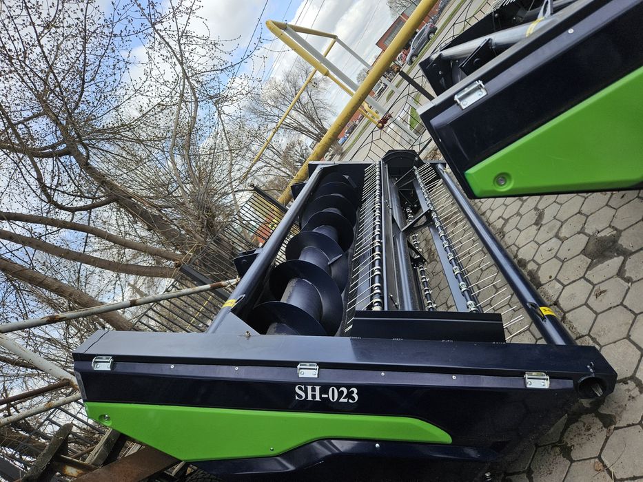 Продам Жатку модель SH 023 ( привод Шумахер),