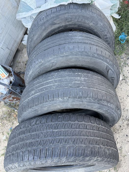 Продам шины 245/65R17