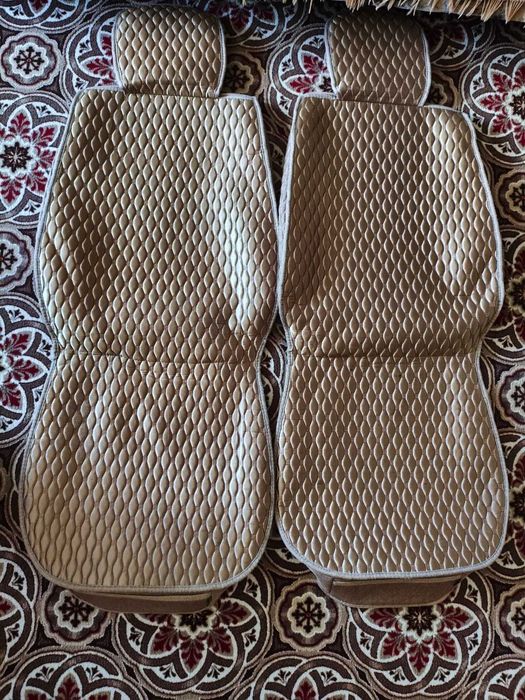 Продам чехлы на сидения