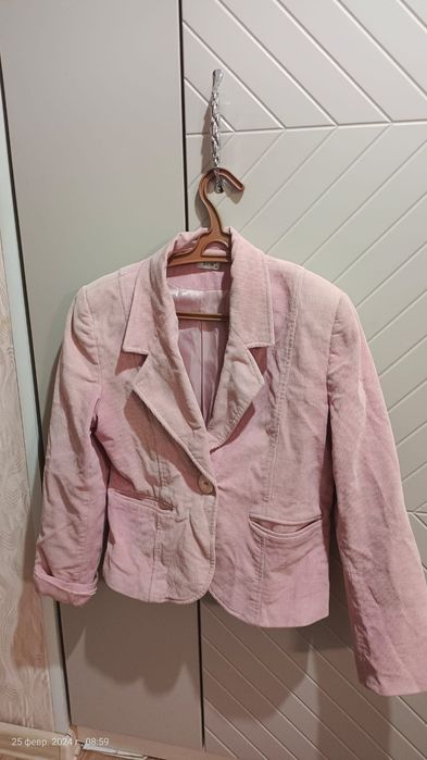 Одежда женская куртки