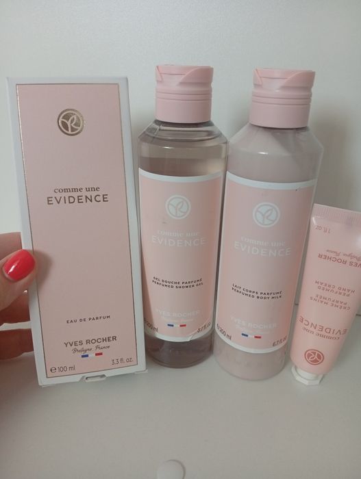 Set Evidence : 100 ml! Apa de parfum + Lapte pt corp + Gel de dus+ crema pt maini Evidence; Yves Rocher