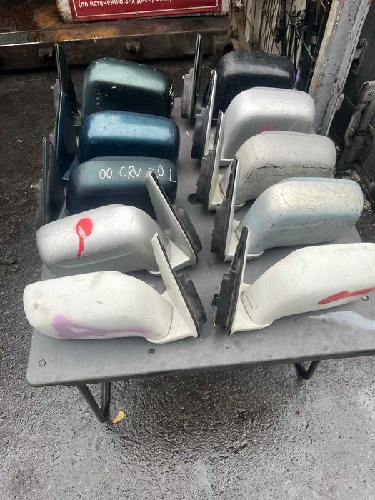 Боковые зеркало на хонда CRV