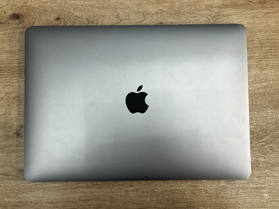 Macbook Air M1 256GB 94% Бат Перфектен