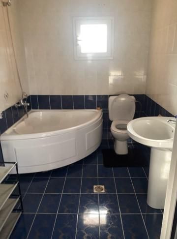 Дава се под наем Къща в с. Бистрица, Област София-град - 265 кв.м за 1494.81 € - Снимка #6