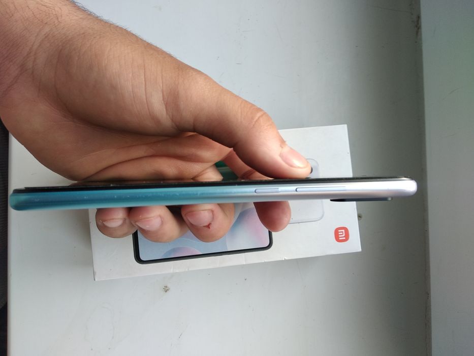 Redmi 9A telefon 2 oy ishlatilgan 32 gb toza tiniq qirilgan joyi yoʻq